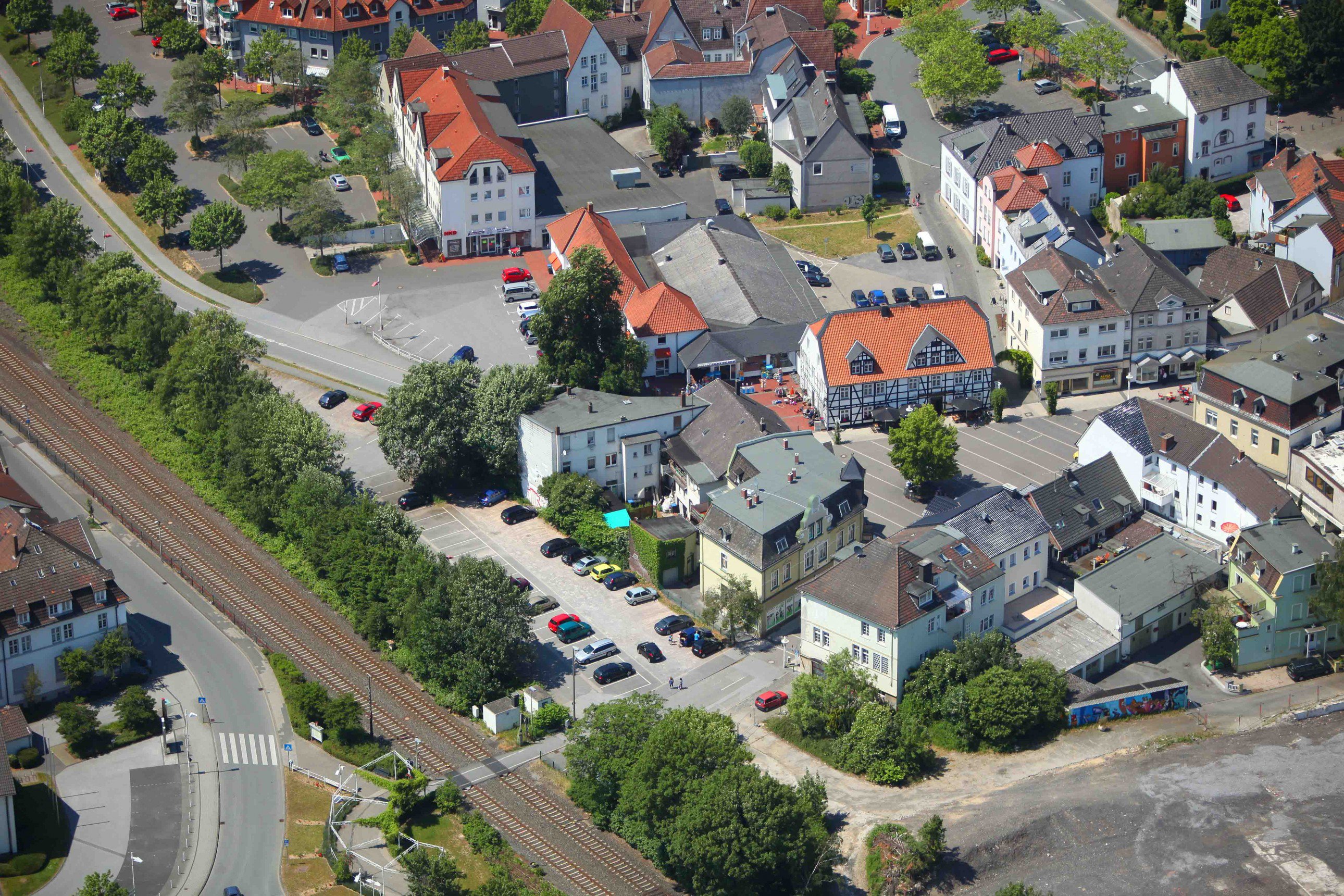 IMMOBILIENMAKLER FR�NDENBERG