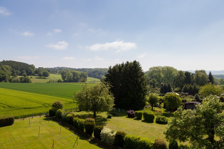 02 Ausblick Loggia Etagenwohnung Fr�ndenberg