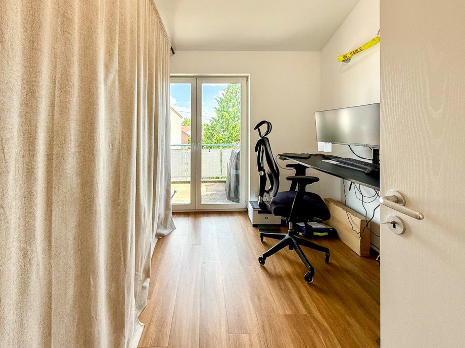 Schlafzimmer/ Home-Office Wohnung Fr�ndenberg