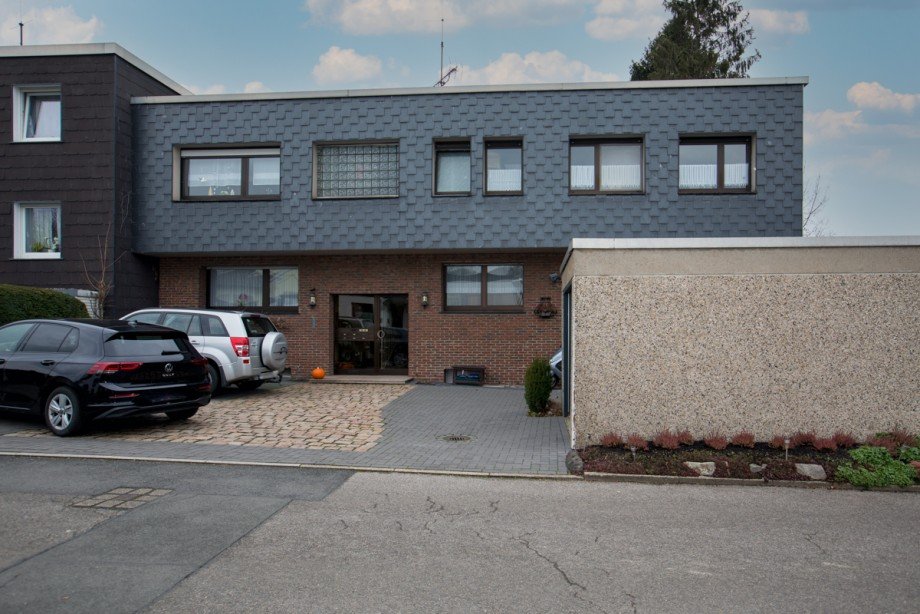 Ansicht Frontal Mehrfamilienhaus Bochum