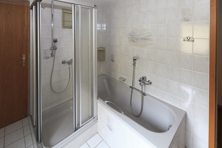 Tageslichtbad Doppelhaush�lfte Fr�ndenberg-Westick