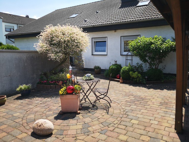 Ansicht Fr�ndenberg-Ardey Einfamilienhaus Freistehender Bungalow mit Dachausbau