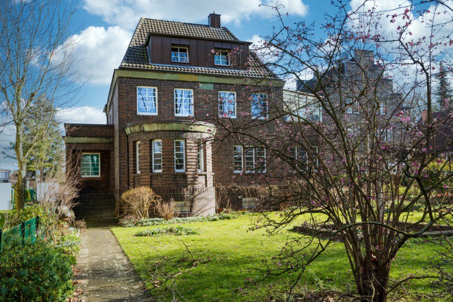 Zugang durch den Garten Etagenwohnung Unna