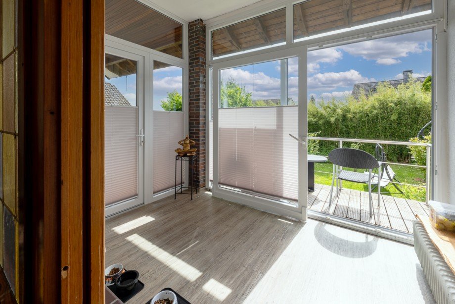 kleiner Wintergarten mit Zugang zum Garten Einfamilienhaus Menden Lendringsen