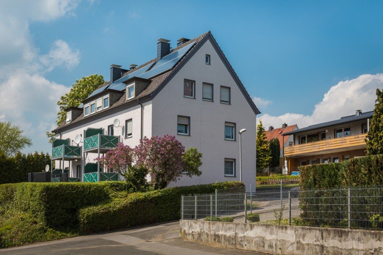  Fr�ndenberg Mehrfamilienhaus attraktives 6-Familienhaus - alle Wohnungen sind gut vermietet!