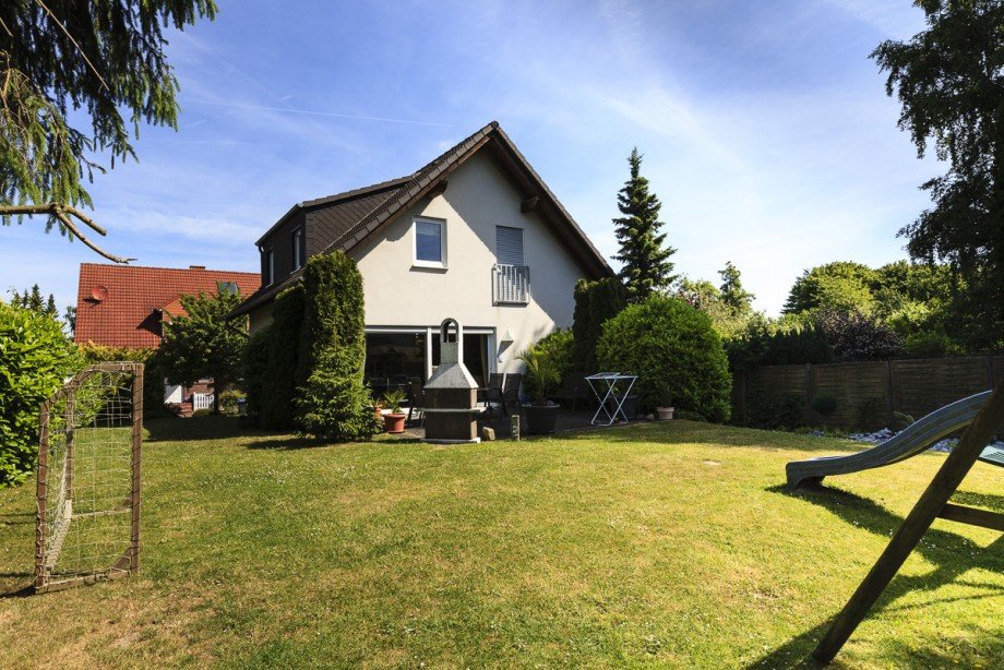 Ein Angebot vom Immobilienmakler Fr�ndenberg Kappenstein Immobilien 02 Einfamilienhaus Fr�ndenberg-Hohenheide