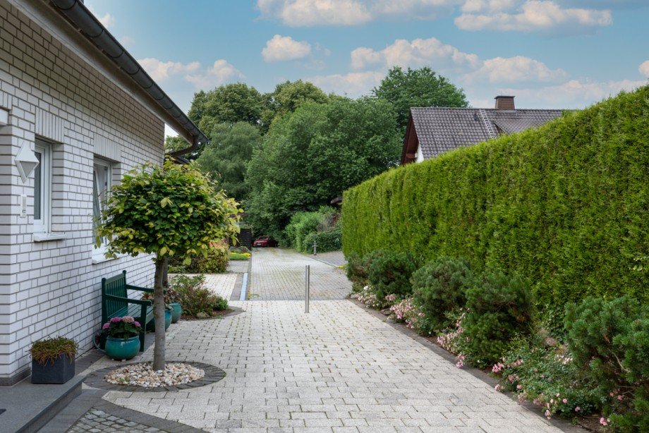 Zufahrt Doppelhaush�lfte Fr�ndenberg-Dellwig