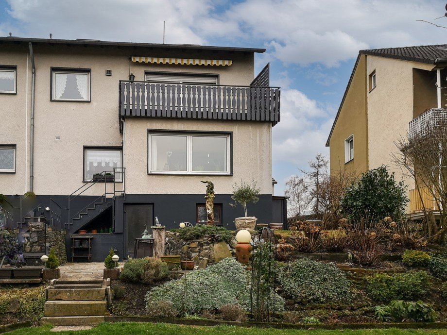 02 Ansicht Gartenseite Etagenwohnung Menden