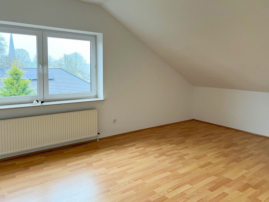  Dachgeschosswohnung Fr�ndenberg Fr�mern