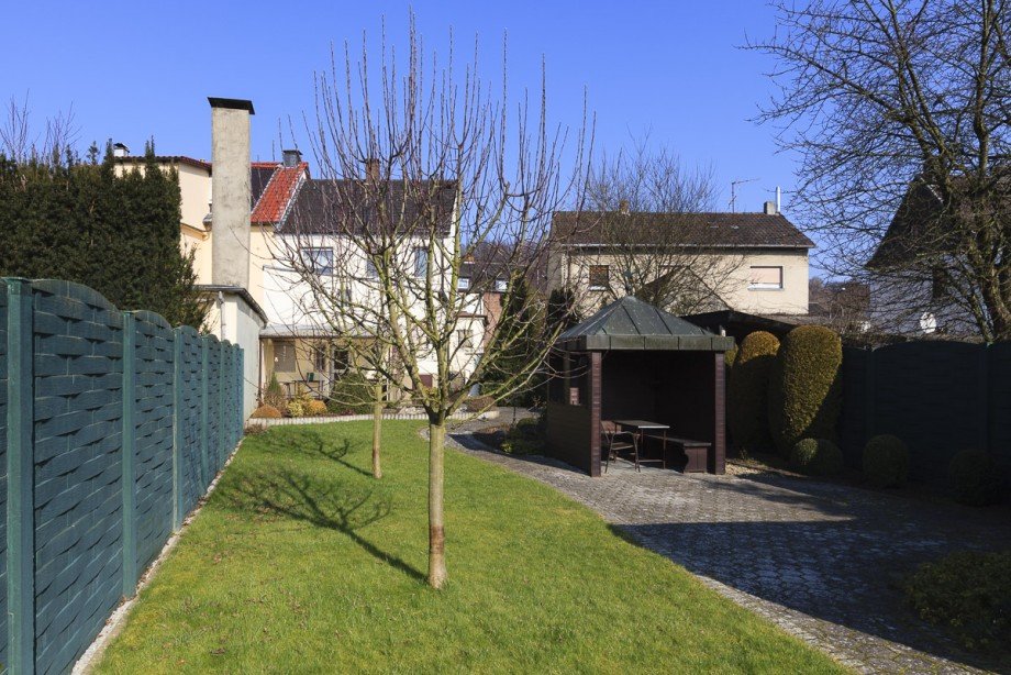 Gartenhaus Doppelhaush�lfte Fr�ndenberg-Westick