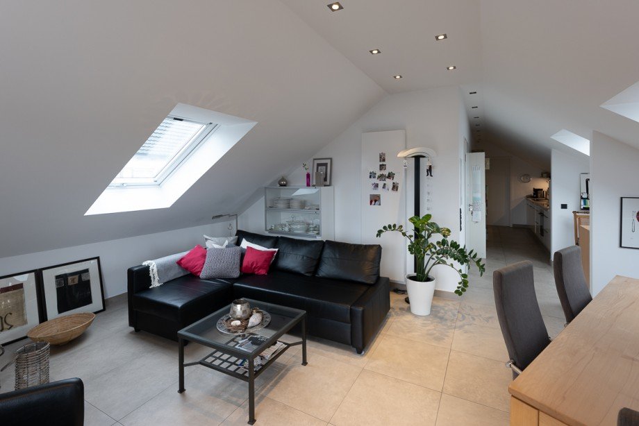  Dachgeschosswohnung Fr�ndenberg