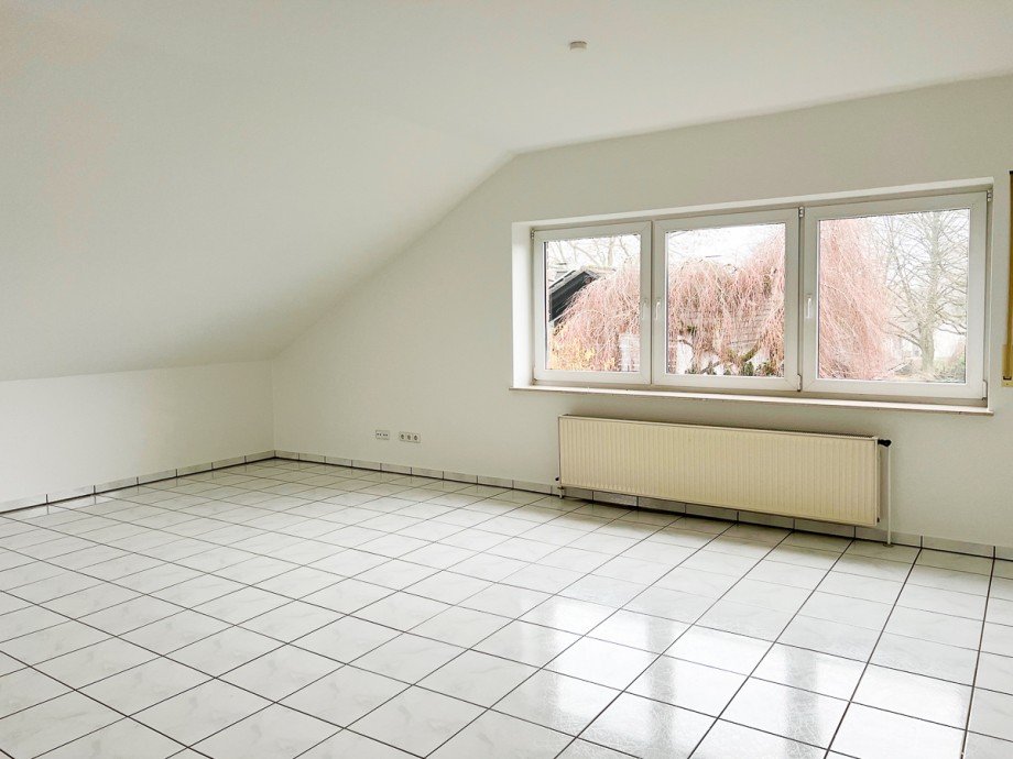  Dachgeschosswohnung Fr�ndenberg Fr�mern