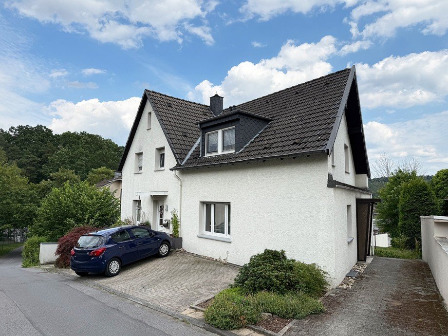  Zweifamilienhaus Wickede