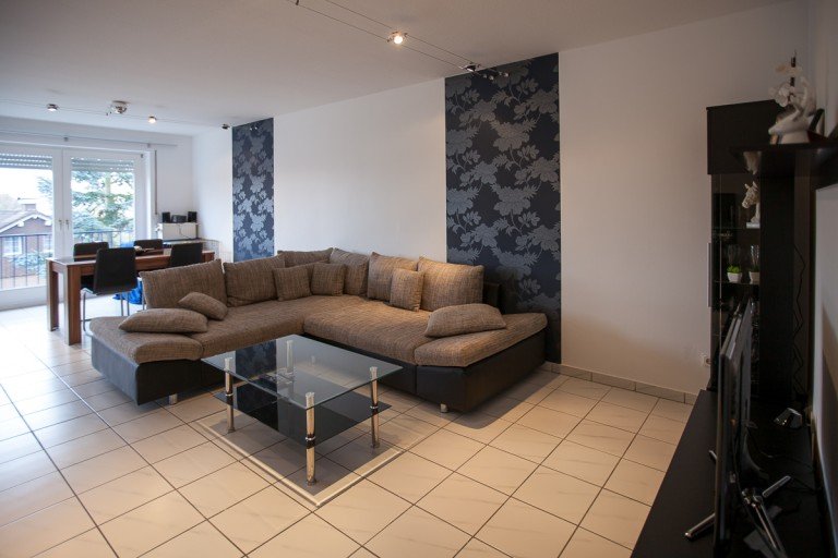 Immobilienmakler Kappenstein Copyright 1 Fr�ndenberg-Hohenheide Erdgeschosswohnung Gro�z�gige Wohnung mit Weitblick