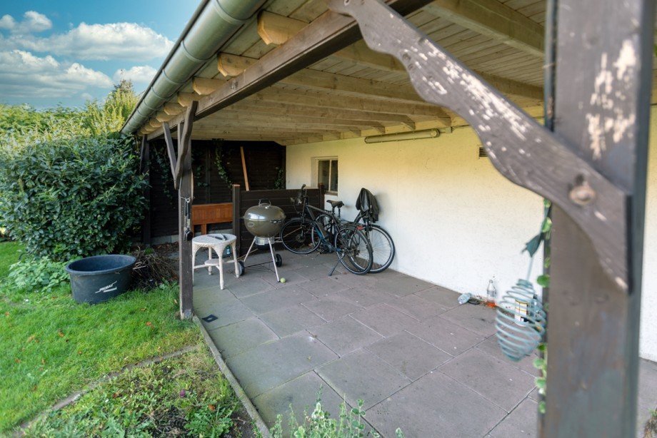�berdachte Terrasse Zweifamilienhaus Fr�ndenberg
