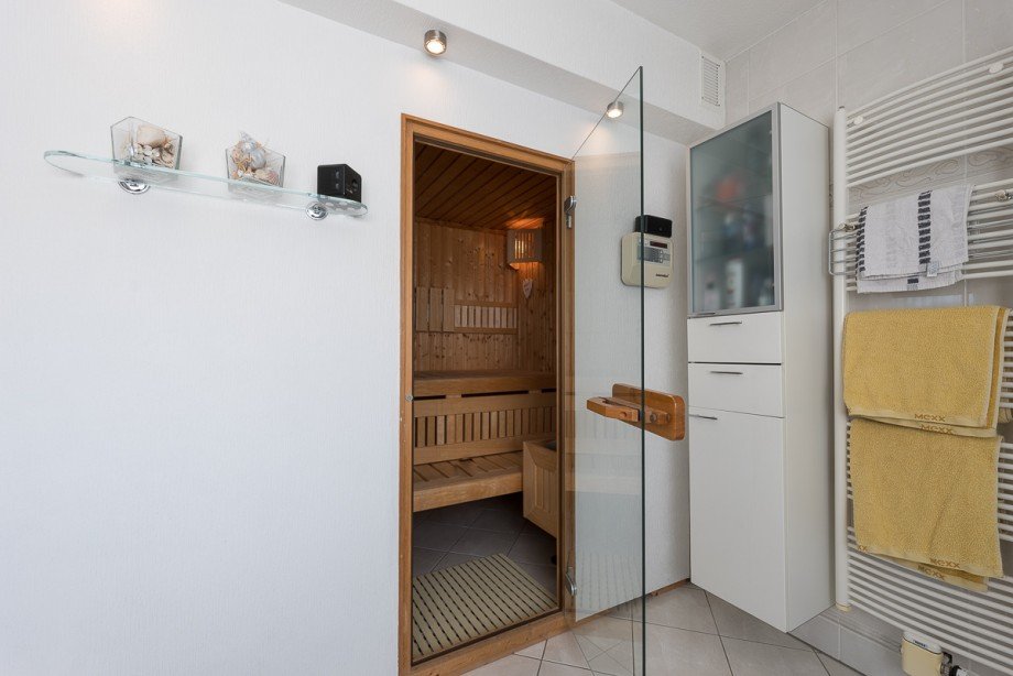 die Saune - im Bad integriert Einfamilienhaus Fr�ndenberg