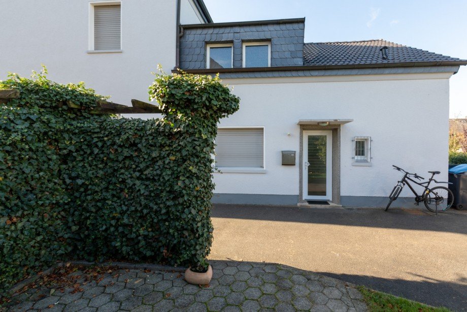 Seiteneingang Zweifamilienhaus Unna
