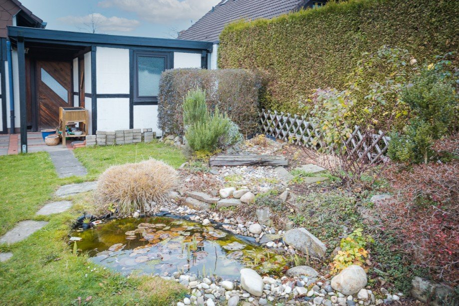 Gartenteich Doppelhaush�lfte Fr�ndenberg-Ardey