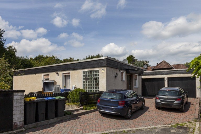 Ansicht Fr�ndenberg-Fr�mern Bungalow Bungalow mit Garage in Fr�ndenberg - Fr�mern