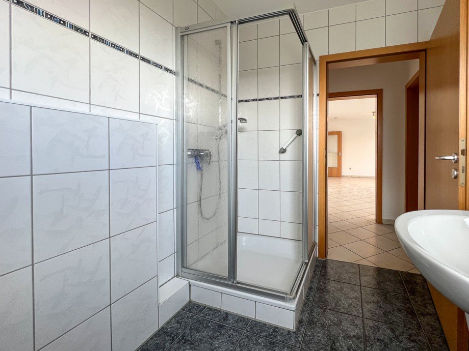 Duschbad mit Tageslicht Etagenwohnung Fr�ndenberg Hohenheide
