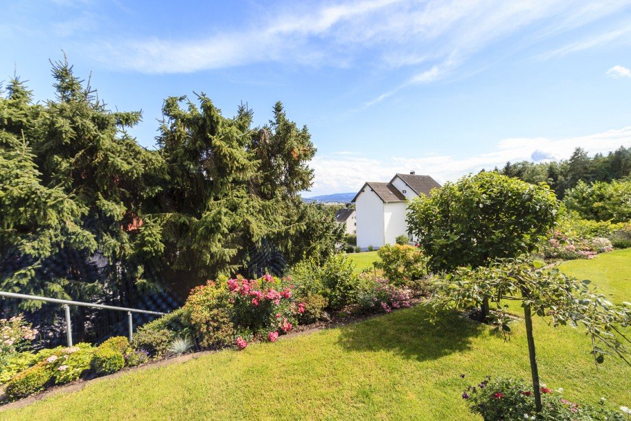 02 Ausblick Erdgeschosswohnung Fr�ndenberg