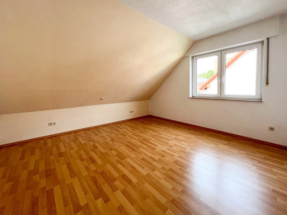 09 Schlafzimmer Etagenwohnung Fr�ndenberg Hirschberg
