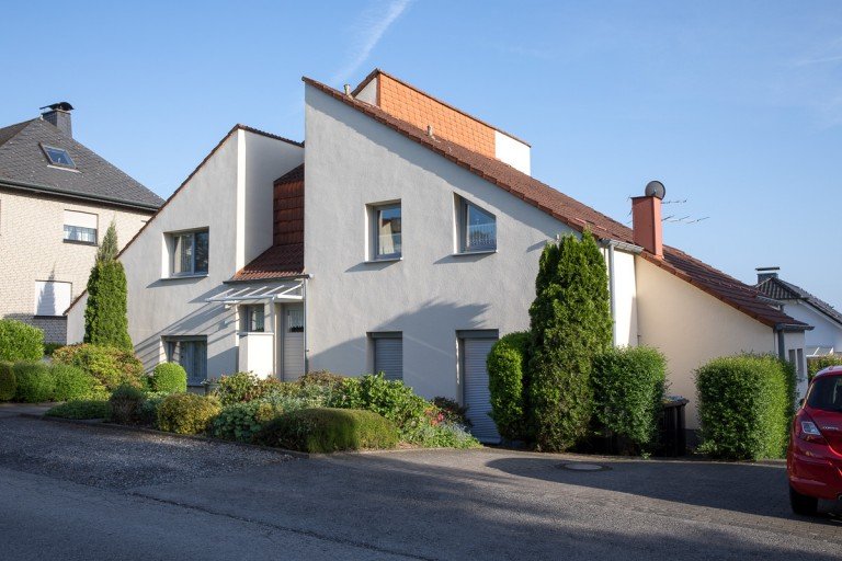  Fr�ndenberg Erdgeschosswohnung Moderne Eigentumswohnung im gepflegten 3-FamilienHaus