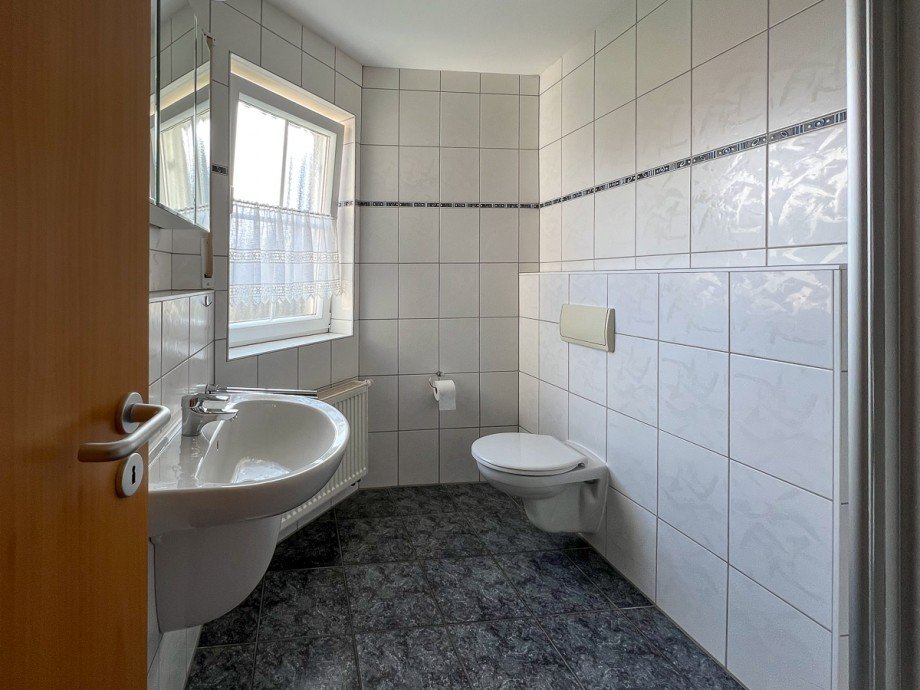 Duschbad mit Tageslicht Etagenwohnung Fr�ndenberg-Hohenheide