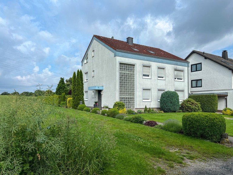 Ansicht Fr�ndenberg Hohenheide Dachgeschosswohnung Ruhig gelegene Dachgeschosswohnung - ideal f�r zwei Personen