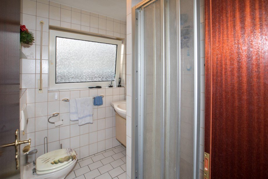 Duschbad mit Fenster Etagenwohnung Fr�ndenberg