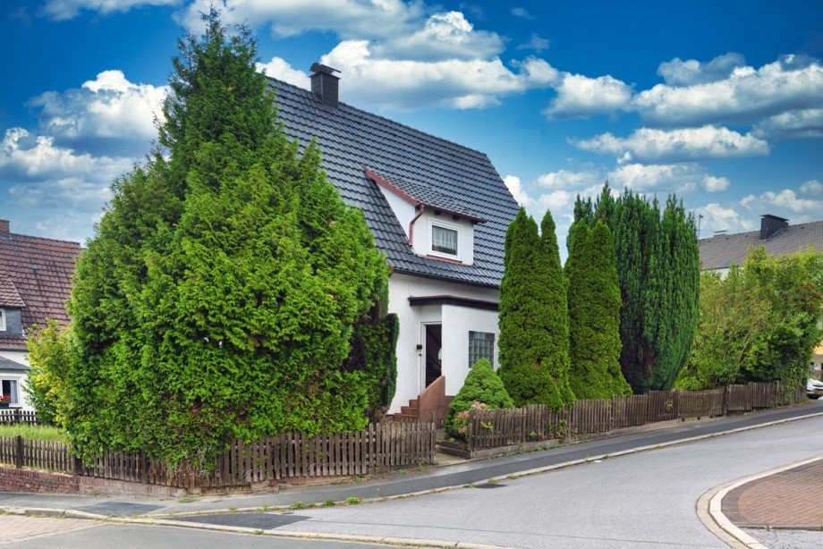 Stra�enseite Einfamilienhaus Fr�ndenberg