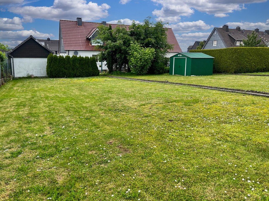 Ansicht von links Wohngrundst�ck Menden