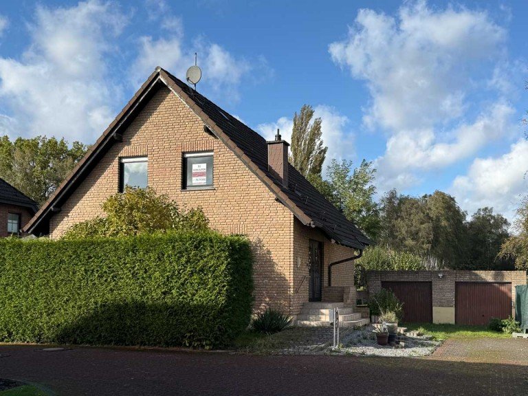 Fr�ndenberg-Warmen Einfamilienhaus Freistehend. L�ndlich. Voller M�glichkeiten - 104 m� f�r Ihre Wohnideen!