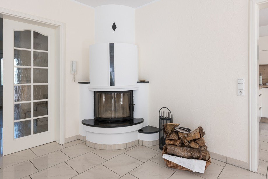 Runder Kaminofen Einfamilienhaus Fr�ndenberg