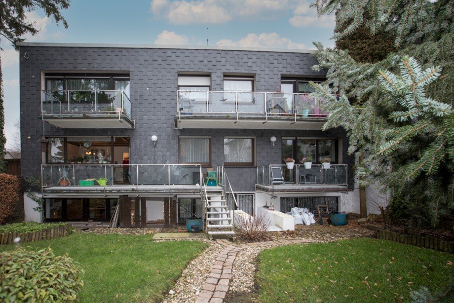 R�ckseite Mehrfamilienhaus Bochum