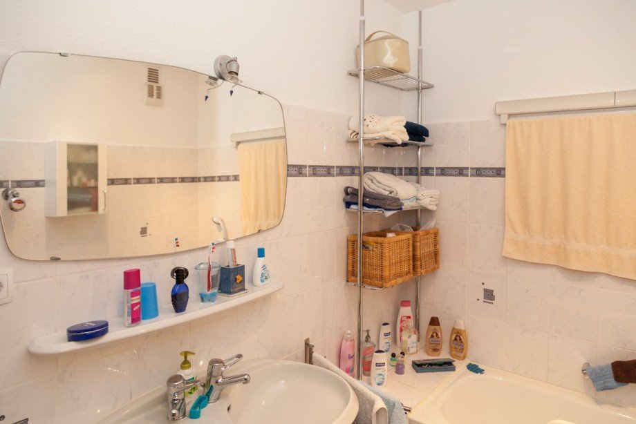 10 Wannenbad Etagenwohnung Fr�ndenberg