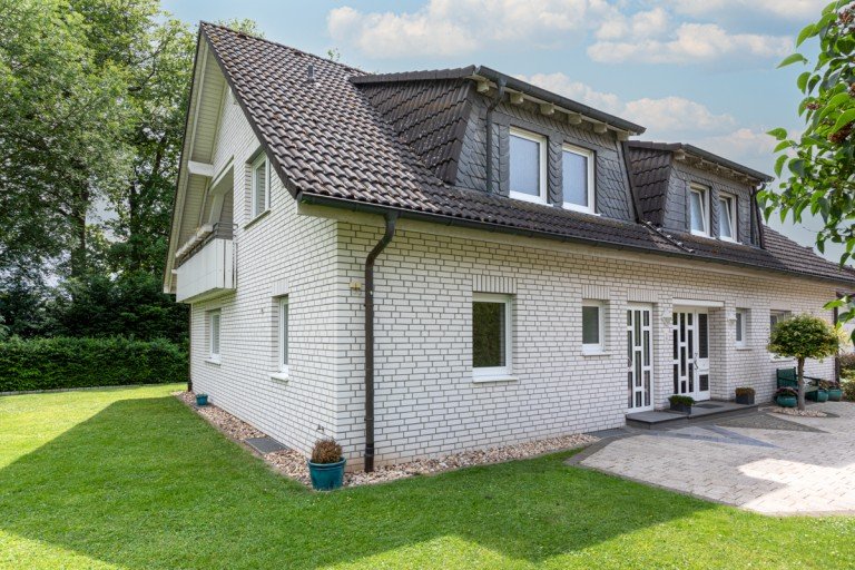 Ansicht Fr�ndenberg-Dellwig Doppelhaush�lfte Charmante Doppelhaush�lfte in ruhiger Lage