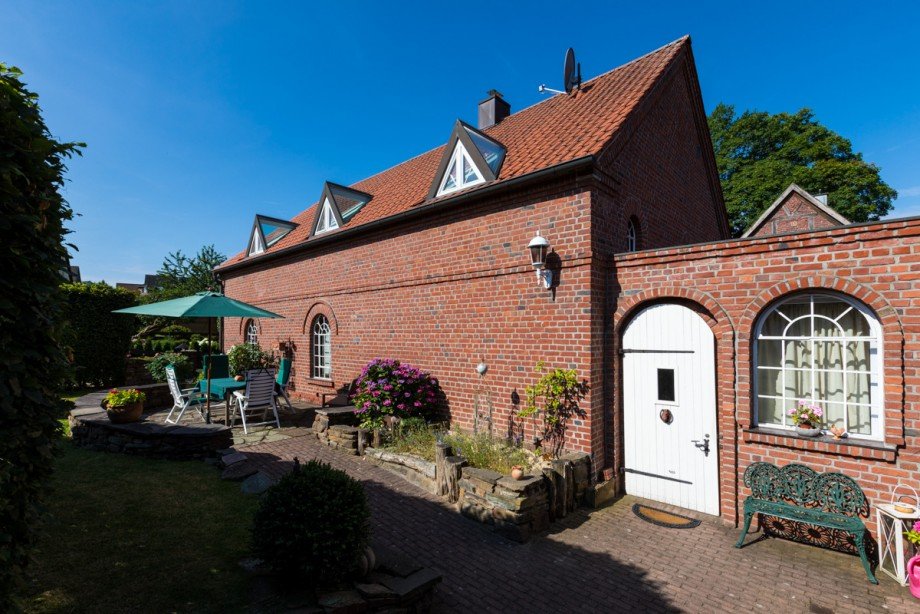 die R�ckseite Einfamilienhaus Fr�ndenberg-Ostb�ren