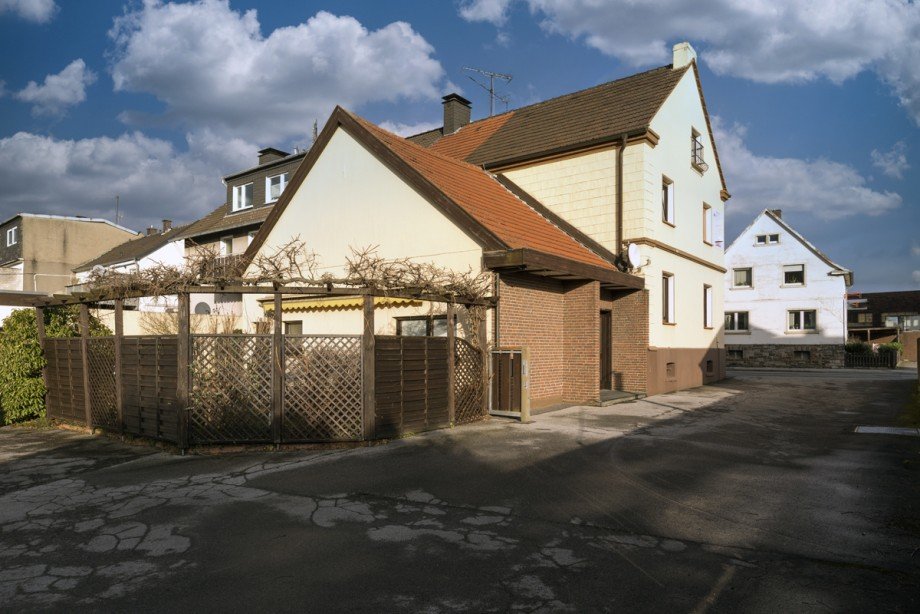 R�ckseite Reihenendhaus Menden