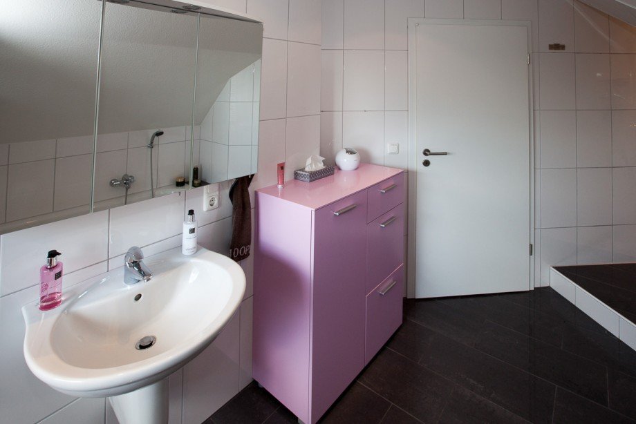 Bad Dachgeschosswohnung Menden-Schwitten