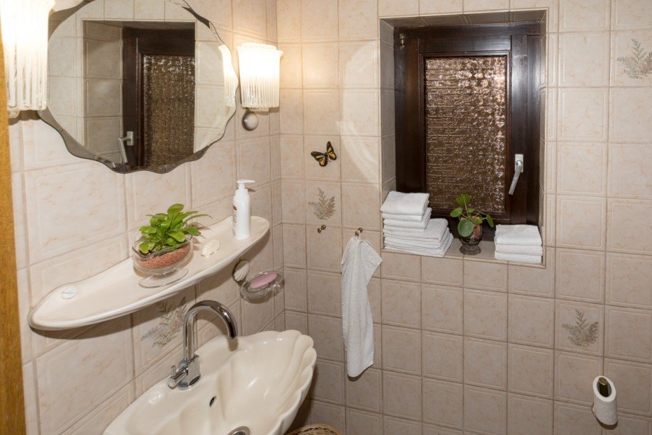 Bad Teilansicht Einfamilienhaus Fr�ndenberg