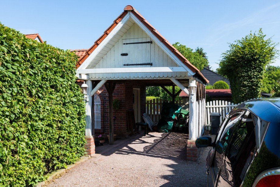 Caport Einfamilienhaus Fr�ndenberg-Ostb�ren