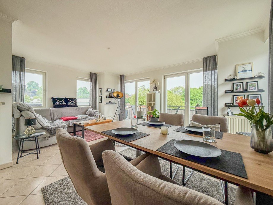 OG - Wohnzimmer Dachgeschosswohnung Fr�ndenberg