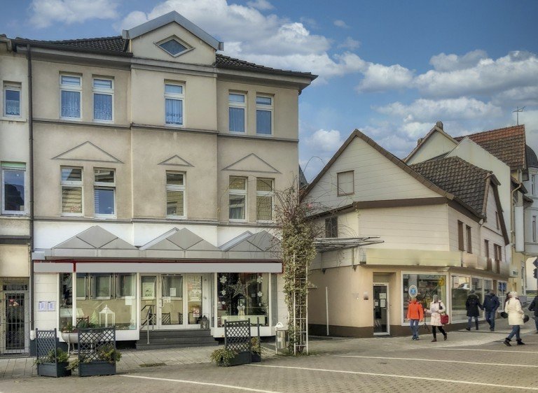 Ansicht Fr�ndenberg Mehrfamilienhaus Wohn- und Gesch�ftshaus in Fr�ndenberg-Zentrum