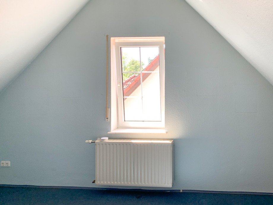 Zimmer im Spitzboden Doppelhaush�lfte Fr�ndenberg-Warmen