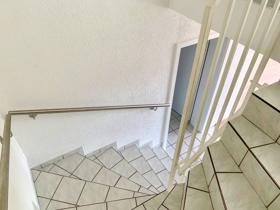 Treppe zum EG Maisonettewohnung Fr�ndenberg